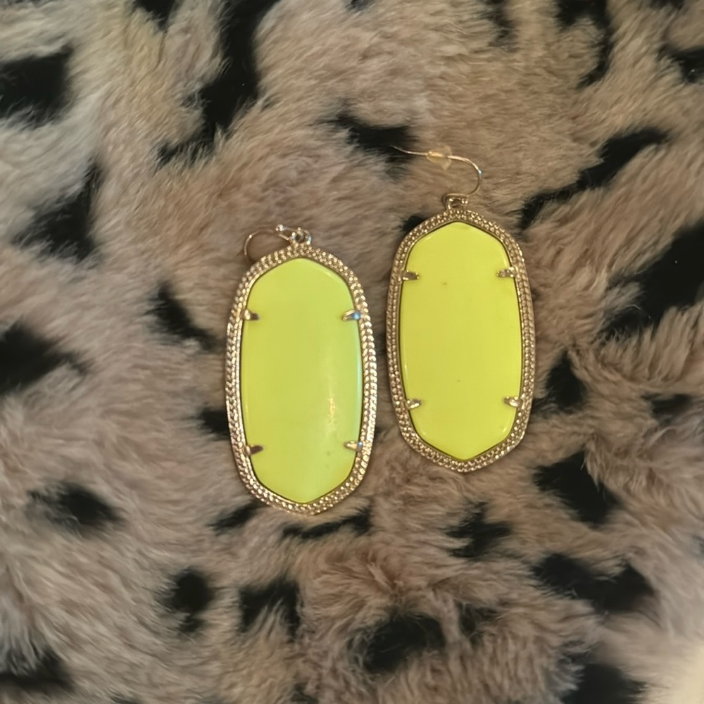 COPY - Kendra Scott Danielle Earrings in Neon Bright Yellow